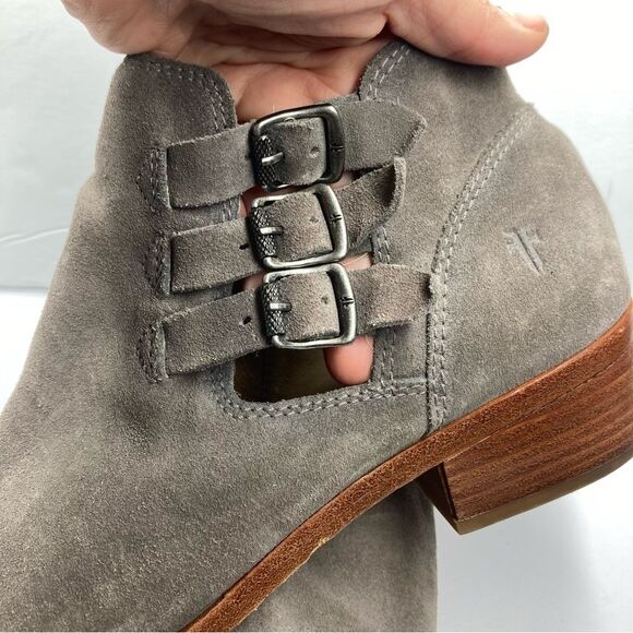 Frye Ray Belted STO Grey Suede Bootie Triple Buckle 9 M Boho Western Boots - Picture 11 of 16